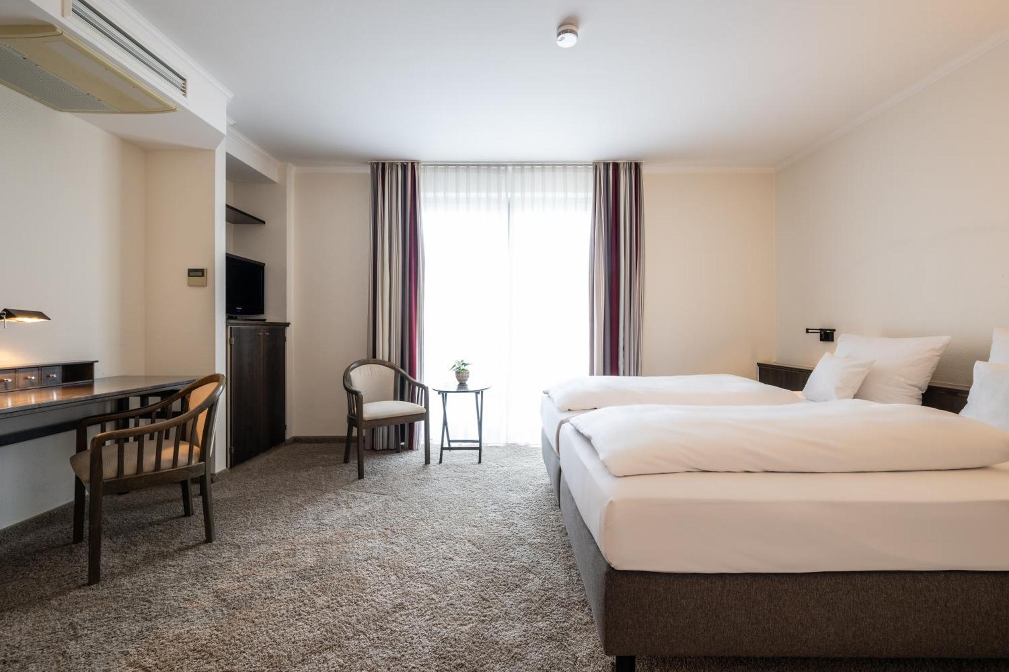Hotel Herzogspark Херцогенаурах Экстерьер фото