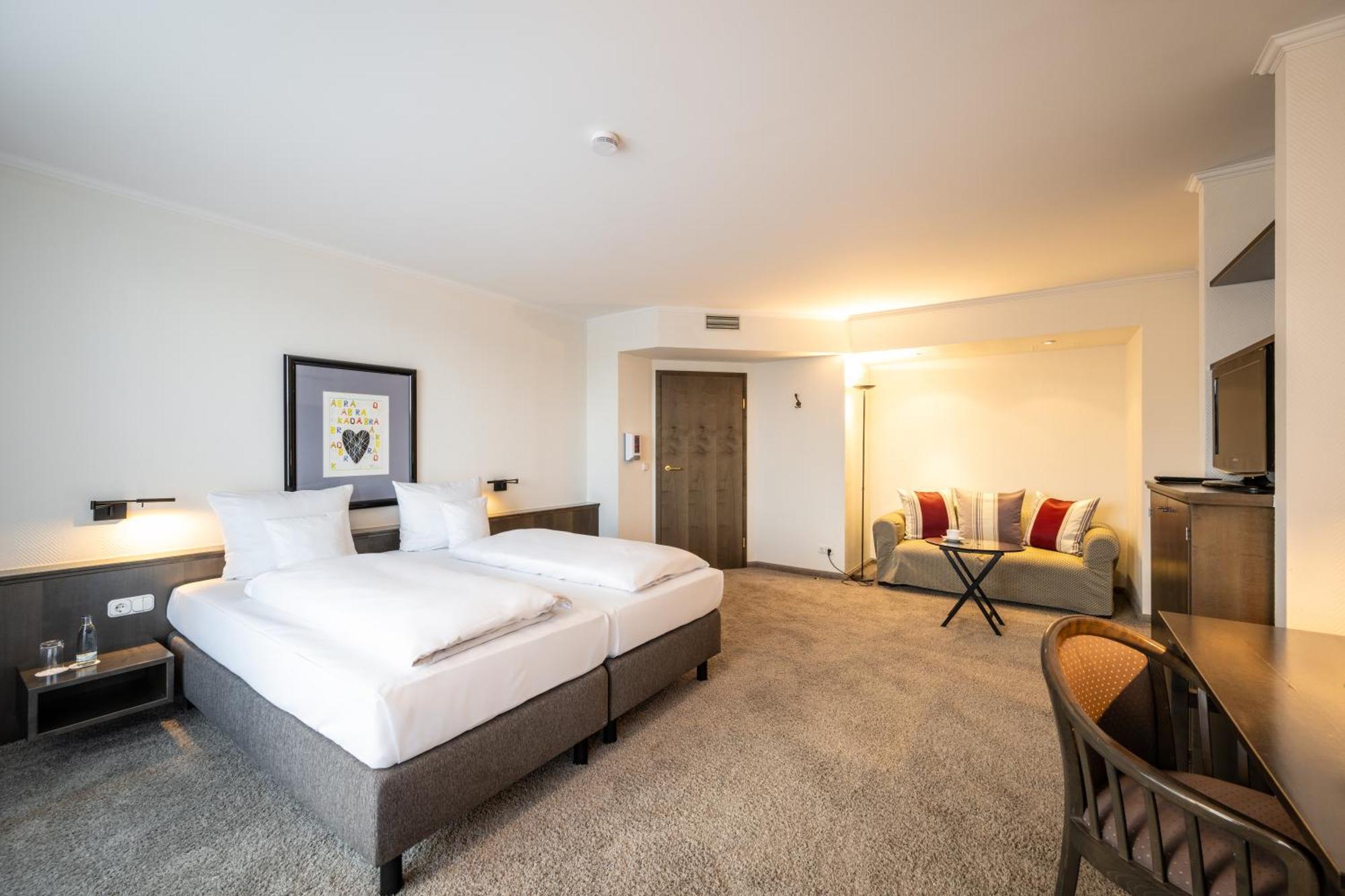 Hotel Herzogspark Херцогенаурах Экстерьер фото